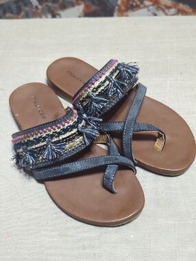 Alice Tassel Toe Ring Sandals